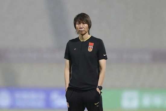 绝区零同人18本子图片